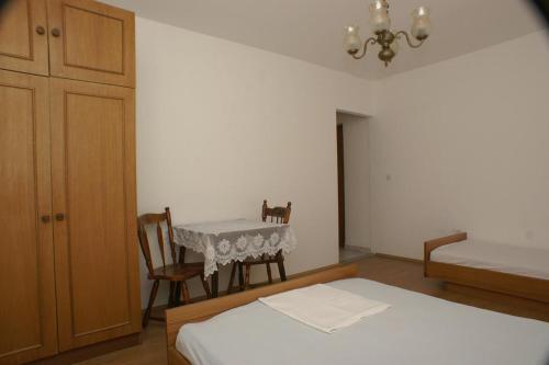 Apartments By The Sea Orij, Omis - 2810