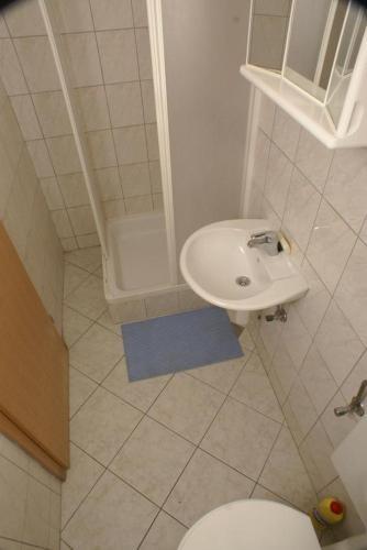 Apartments By The Sea Orij, Omis - 2810
