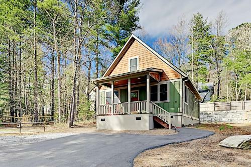 Red Rockers Cottage