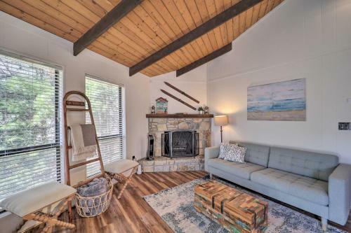 Hilltop Sanctuary By Beech Mountain Slopes