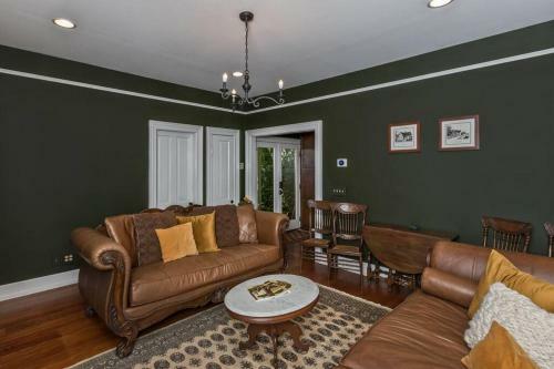 Award Winning Cottage In Montford *2 Blks Downtown