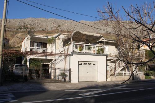Apartments By The Sea Orij, Omis - 7534
