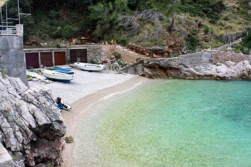 Seaside Secluded Apartments Cove Pobij, Hvar - 9704