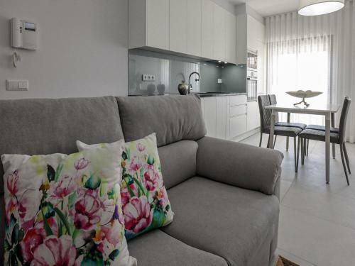 Apartamento Edf Loul� Sol - Free Aircon - By Bedzy