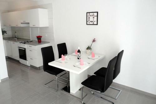 Seaside Secluded Apartments Cove Torac, Hvar - 8653