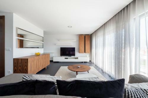 Stunning Villa Areia Branca With Sea View