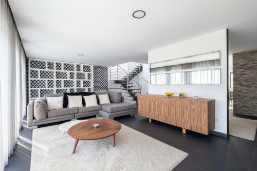 Stunning Villa Areia Branca With Sea View
