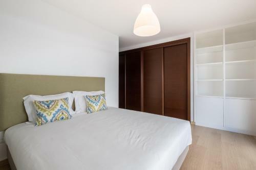 Stunning Villa Areia Branca With Sea View