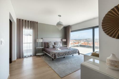 Stunning Villa Areia Branca With Sea View