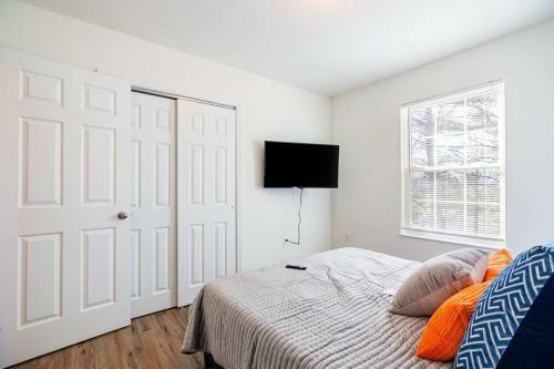 Villa Lansdale Luxurious & Comfy Business & More