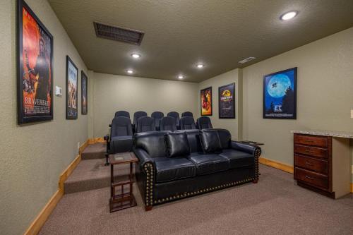 Serenity Peak Chalet