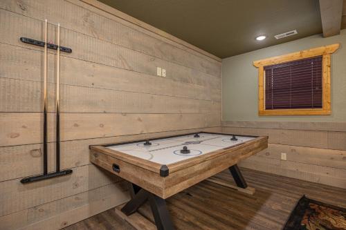 Serenity Peak Chalet