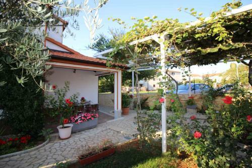 Apartment In Funtana/istrien 12232