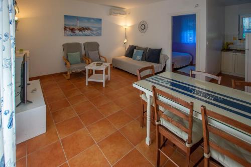 Apartments Lokarda
