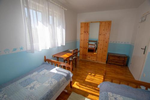 Apartments Lokarda