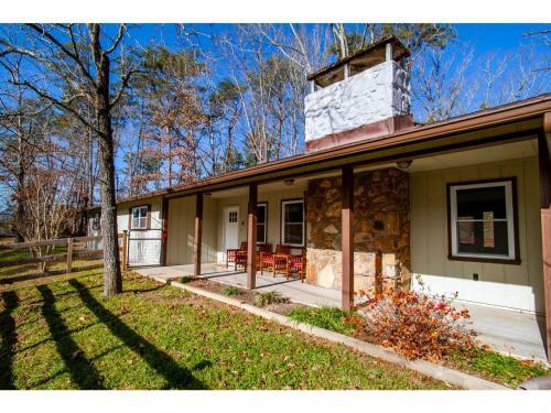Crestview Retreat - Mountain View, Fire Pit, Grill