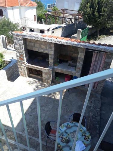Apartments By The Sea Necujam, Solta - 16885