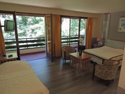 Hotel H�tel Le Laca