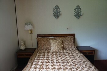Bellevue Hotel And Suites