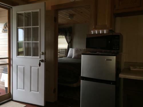 Valley Brook Cottages And Cabins