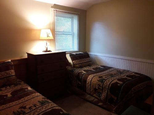 Valley Brook Cottages And Cabins