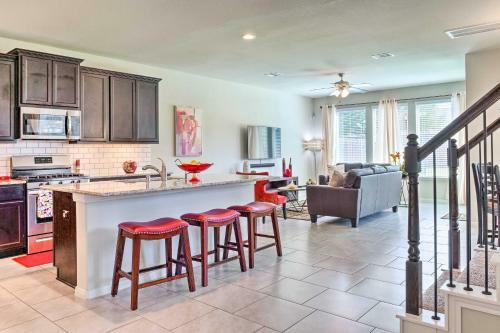 Quiet Rosenberg Home With Yard Less Than 4 Mi To Dtwn