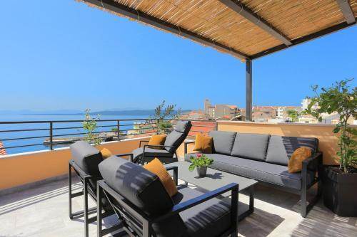 Apartments By The Sea Igrane, Makarska - 18405