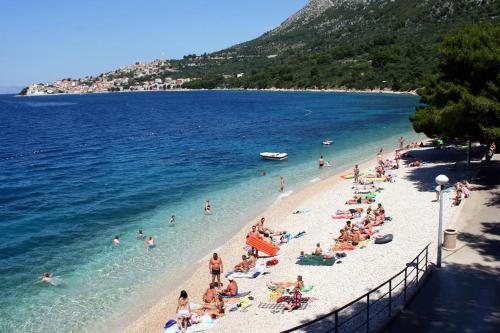 Apartments By The Sea Igrane, Makarska - 18405