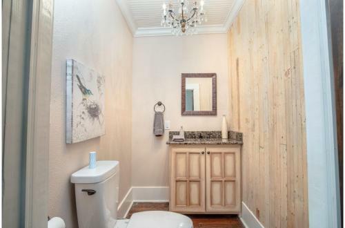 Beautiful Craftmans 4br2,5ba Home Near Downtown