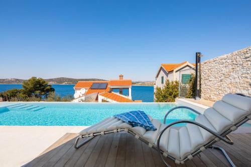 Villa Nensi