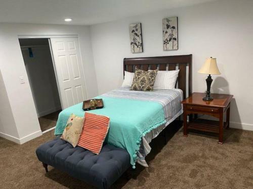 Modern 7 Bedroom 4 Bathroom Home Tooele 16 Guests