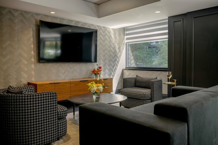 Comfort Hotel Downtown