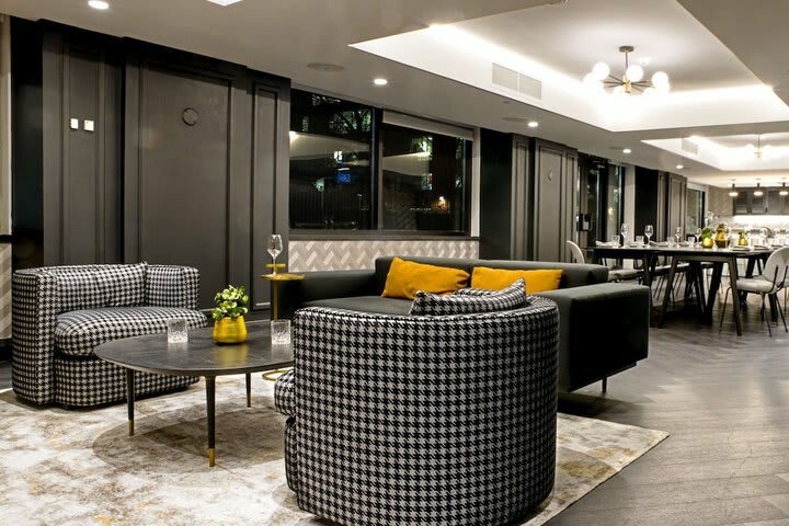 Comfort Hotel Downtown