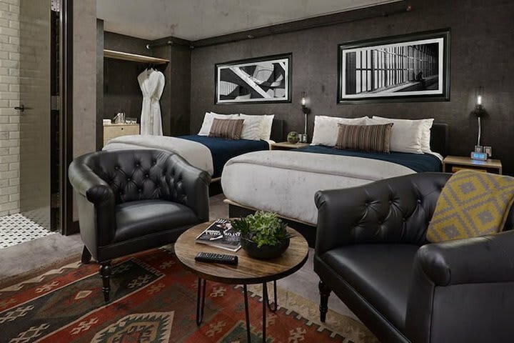 Comfort Hotel Downtown