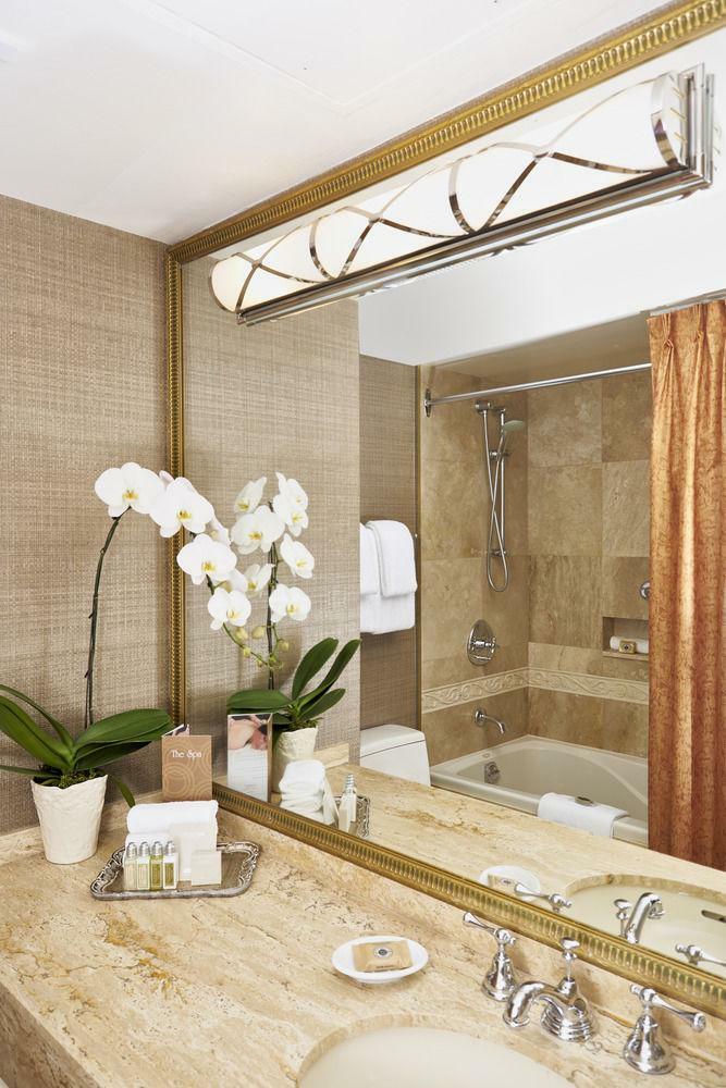 Wedgewood Hotel & Spa