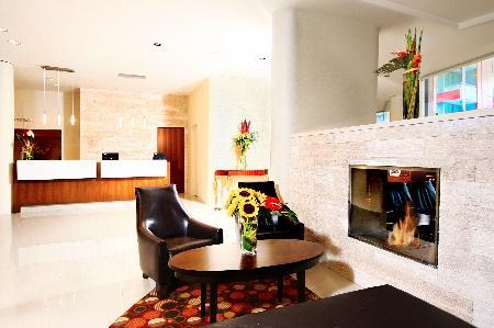 Hotel Renaissance Vancouver