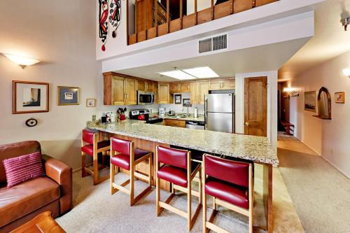 Woodside Dream 303a