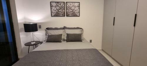 Apartamento Nov�ssimo Apto � Beira-mar No Melhor de Intermares