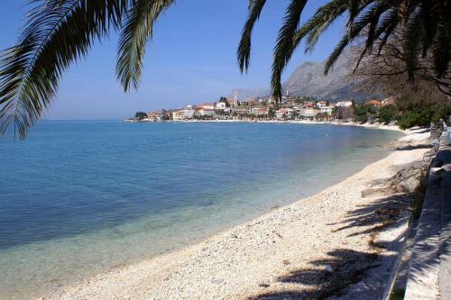 Apartments With A Parking Space Gradac, Makarska - 18315