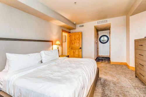 Hotel Silverado Primary Suite & Loft