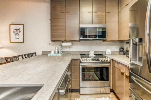 Hotel Silverado Primary Suite & Loft