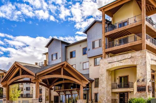 Hotel Silverado Primary Suite & Loft