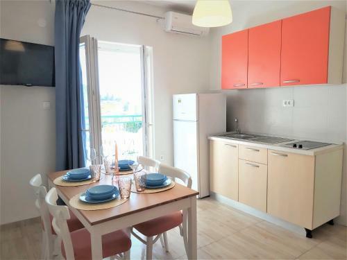 Apartmani Helena