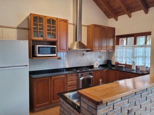 Casa Categor�a Cerca Parque General San Martin.