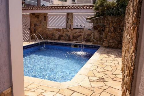 Casa Bertioga, Erenito!