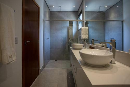 Casa Excepcional de Cinema Riviera de S�o Louren�o