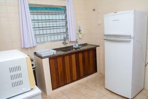 Excelente Casa Com Piscina Em Indaia, Bertioga Sp