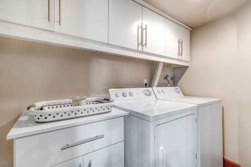 Silver Cliff Village 205