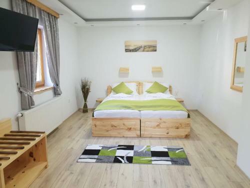 Hostal Rustic Inn River 3