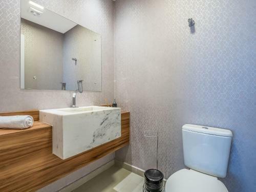 Apartamento Vita Exclusive A 500 Metros Da Rua Coberta